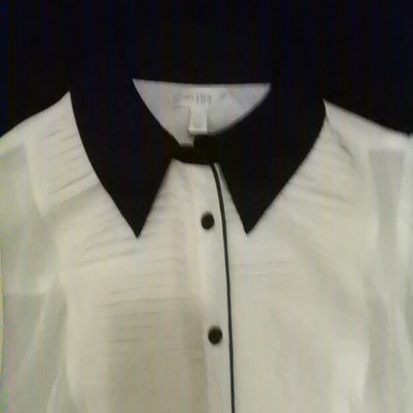 Top - Picture 2 of 3